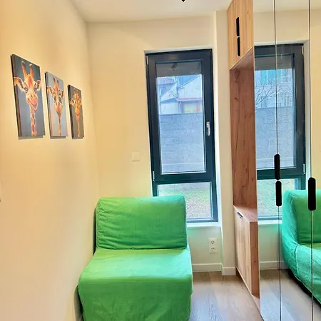 Designer Near Mall And Metro Station By Kvartiri Ltd דירה סופיה