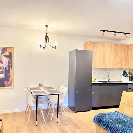 Daire Designer Near Mall And Metro Station By Kvartiri Ltd *
