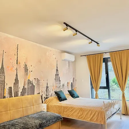 Designer Near Mall And Metro Station By Kvartiri Ltd Sofya